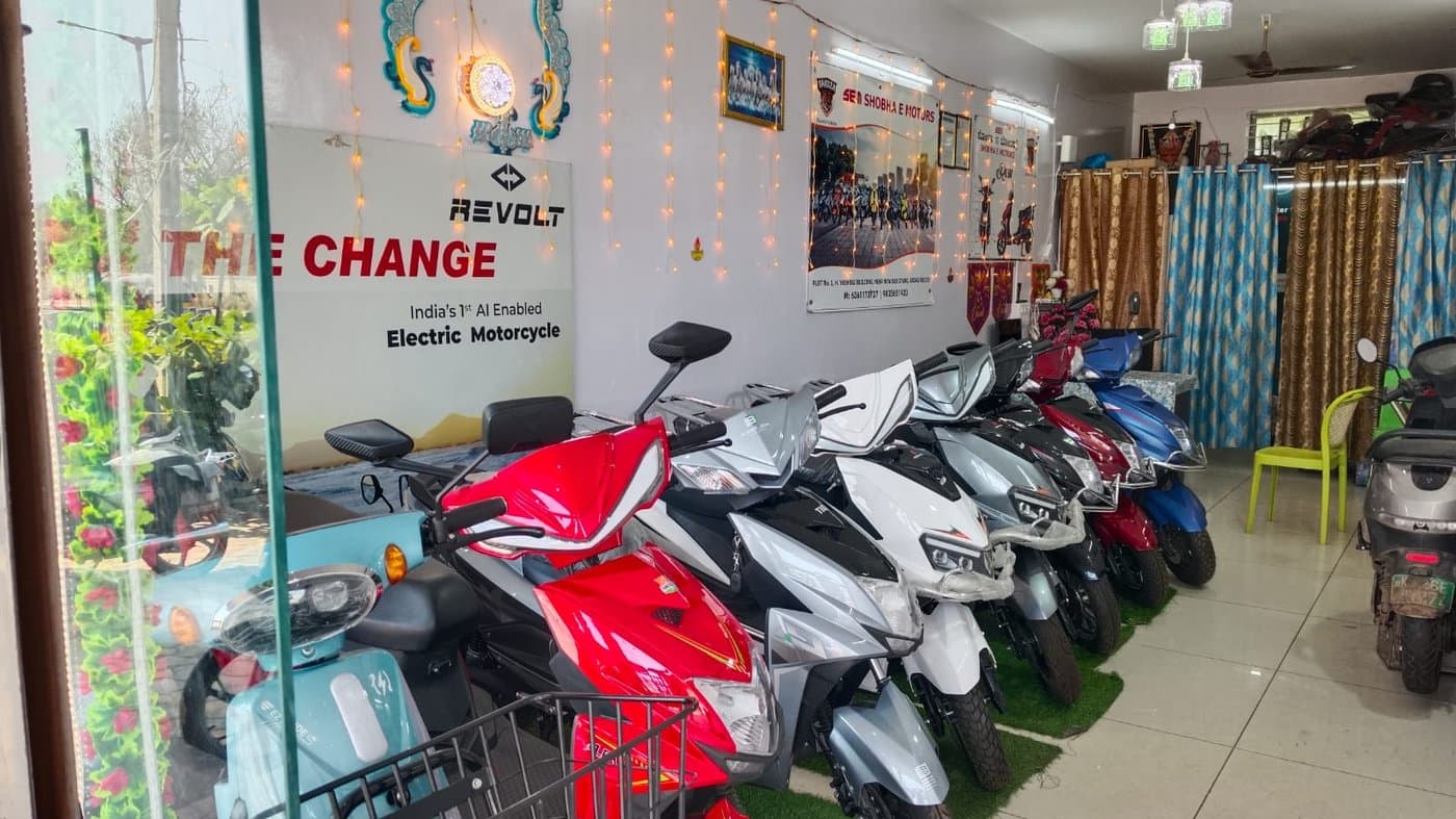 Shobha E Motors showroom in Gadag-Betageri